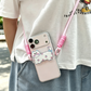 🐻📱 Cordão Transversal Para Celular com Pingente Fofo – Mãos Livres, Estilo e Praticidade Todos os Dias