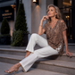 🐆✨ Blusa Feminina Estampa Leopardo com Decote V – Elegância, conforto e estilo para todos os dias