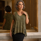 🐆✨ Blusa Feminina Estampa Leopardo com Decote V – Elegância, conforto e estilo para todos os dias