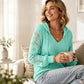🧶✨ Blusa Feminina de Tricô com Capuz e Renda – Conforto macio, estilo elegante e toque feminino